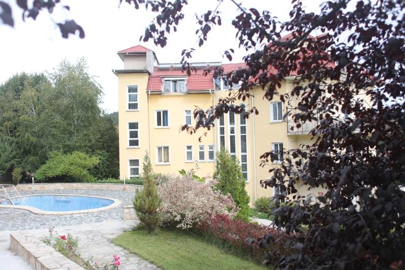 дом за стари хора